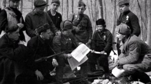Враг не пройдет Белорусские партизаны в годы Великой Отечественной Войны 1941 - 1944 года