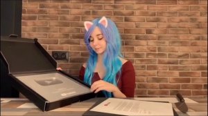 Распаковка кнопки YouTube у (Кошки Ланы)
