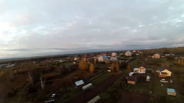 Копия видео "Гоночный квадрик Eachine"