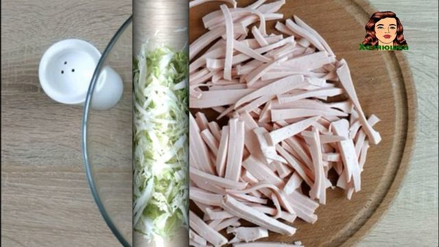 Салат из пекинской капусты, с помидорами, сыром и колбасой