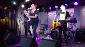 Марсу нужны любовники - Другие Меридианы - Ben Hall