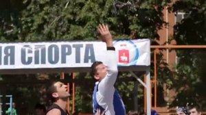 Ролик об открытии стритбольного турнира "Плеханка-Баскет"