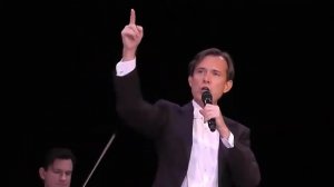 Старинный русский романс Над окошком месяц Олег Погудин