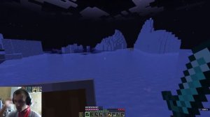 ВПЕРВЫЕ за всю жизнь решил ПРОЙТИ майнкрафт!!