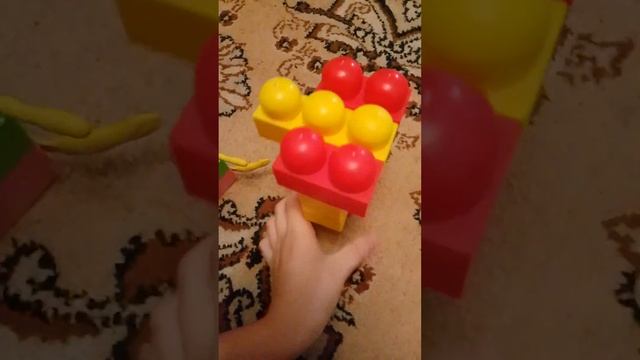 очень сильно ранен Титан камера мен смотреть онлайн