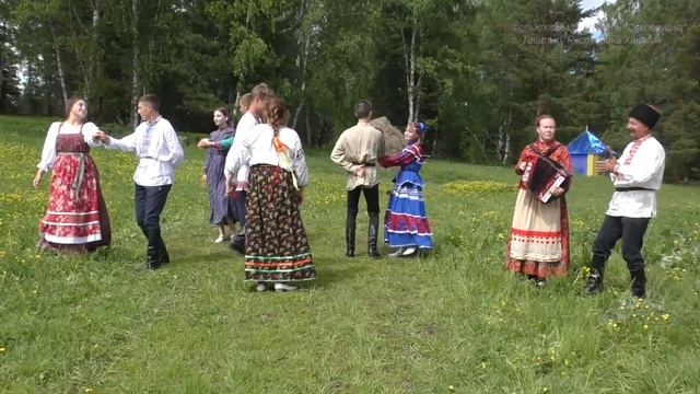 Ансамбль "Сугревушка". Лысого смотреть онлайн