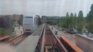 MiniMetro. Необычный вид городского транспорта в городе Перуджа, Италия.