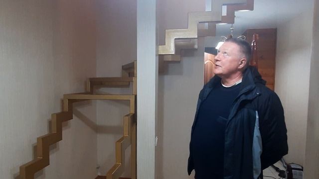 Отзыв о работе.. Каркас лестницы на двойном ломанном косоуре.. смотреть онлайн