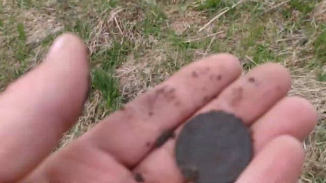 Весенний коп по старине. Не битая полянка. смотреть онлайн