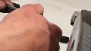 Как заменить заглушки в крестовине офисного кресла