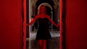 Hypnotic Poison Commercial - Christian Dior - Melanie Laurent