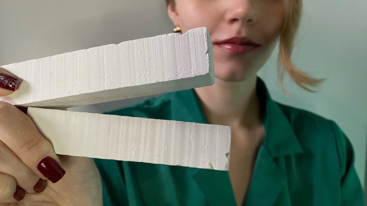 ASMR ❄️ | Снежок | Сухой и мокрый хруст мелом 🩵 смотреть онлайн