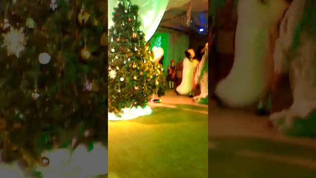 Короче говоря , скоро год собаки 2018😄 смотреть онлайн