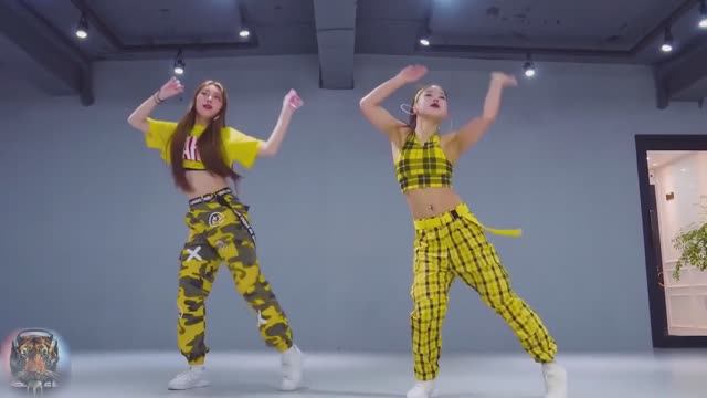 110. ♫ Dance Monkey ♫ Dance Video смотреть онлайн