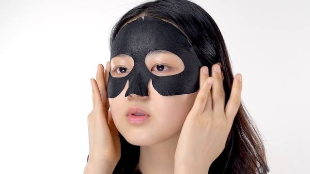 How does the KLAIRS Midnight Blue Calming Sheet Mask soothe skin? смотреть онлайн