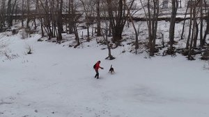 Вместе весело играть! #Зима, берег Волги и мы 😜