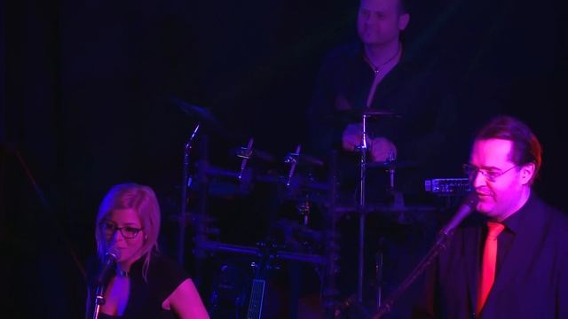 Roland & Company - Bona Sera Singnorina смотреть онлайн