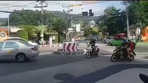 Таиланд. Перекресток без светофора