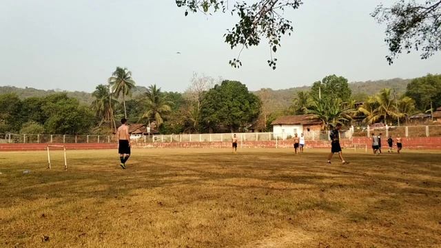 Тренировка (полная или 1 час) по футболу Индия, Гоа, Морджим с 8-00 до 9-00 утра 25 марта 2019 года смотреть онлайн