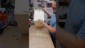 видео-инструкция по сборке ловушки для пчёл. (1).mp4