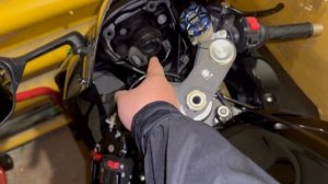 Led лампочки Suzuki GSXR | Установка Led лампочек в мотоцикл|Замена лампочек #suzuki #motovlog #gsx