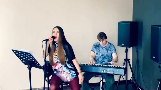 Человек и кошка Елена Васильчикова смотреть онлайн