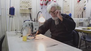 заклинило швейную маш. что делать / обучение  перетяжке автомобильных салонов