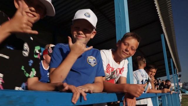 Три забитых мяча огненное шоу и радость скамейки запасных. Сбровки Дерби