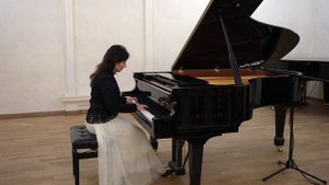 П. И. Чайковский - М. Плетнëв
Концертная сюита из балета "Щелкунчик" -
Andante Maestoso