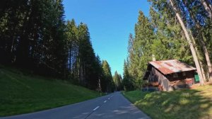 Поездка от Коль-де-Мосс (горного перевала) до Саанена в Швейцарских Альпах, Швейцария! 4К 60fps UHD