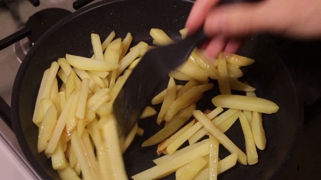 Russian style Pan Fried potatoes