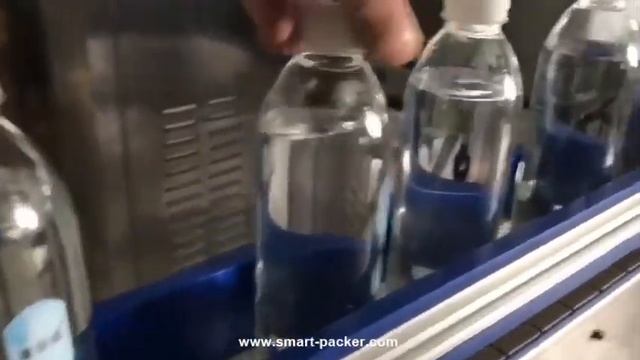 Автоматическая однонабрачная бутылка с водой с водой смотреть онлайн