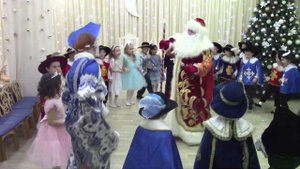 МБДОУ"Детский сад"Изумрудный город"
Новогодний утренник
"Волшебная снежинка" группа №10"Пчёлки"