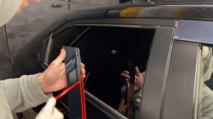 Видео установка Дефлекторов окон 2Д на Honda Vezel