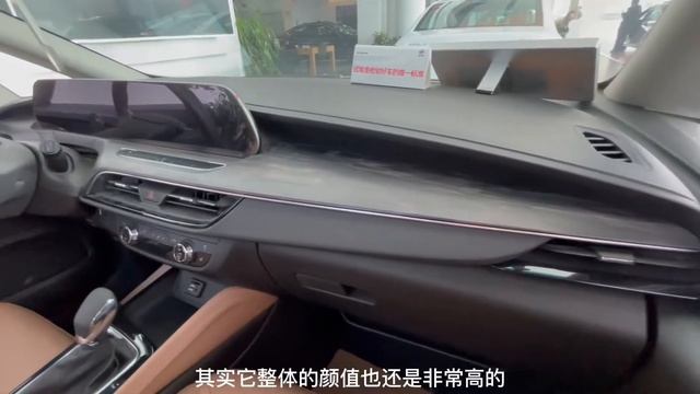 “全职妈妈”带娃神器，到店体验2021款别克GL6，后排放倒很宽敞 смотреть онлайн