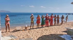 Танцы на пляже Домины