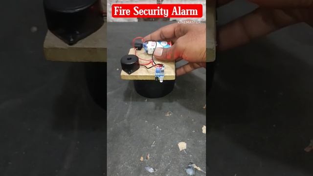 make fire Security Alarm #technicalankur #chargebattery #bottlecap #lifehacks #diy