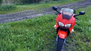 Honda VFR 800 sound & drive-by (Marktplaats)