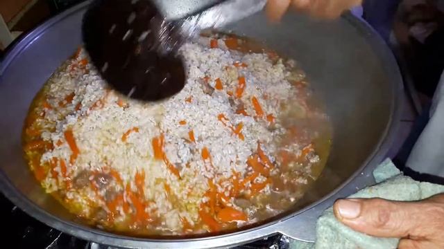 Приготовление плова в Чайхане Ташкент 3 этап