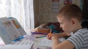 Купили маски и ледянки.Плохо себя чувствую.