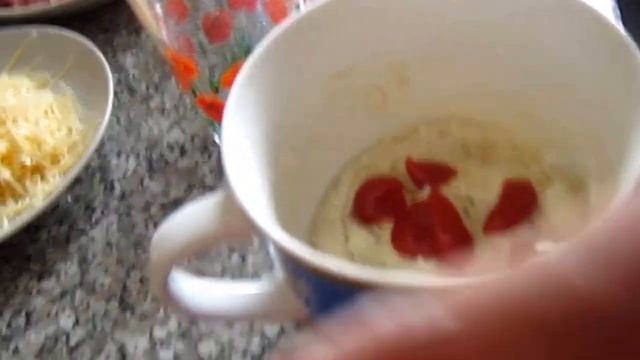 КУЛІНАРІЯ #2 : ПІЦА В КРУЖЦІ, В МІКРОХВИЛЬОВЦІ
