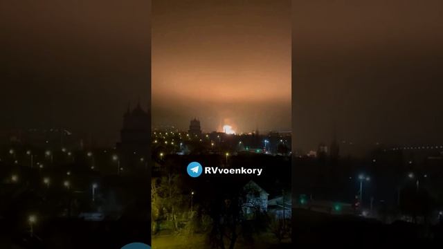 ‼️🇺🇦💥Момент мощного удара по объекту врага в Харькове.Утром в городе было 11 прилетов за 26 минут