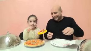 Обычная Еда против Мармелада Челлендж REAL FOOD VS GUMMY FOOD Candy Challenge видео для детей