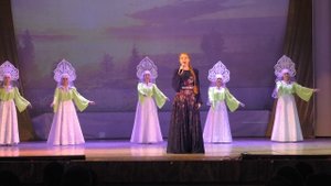 "Умывает красно солнышко" Поёт великолепная Анастасия Лысякова! Новосибирск