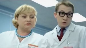 «Интерн» Боря Левин сегодня работает официантом в Лондоне