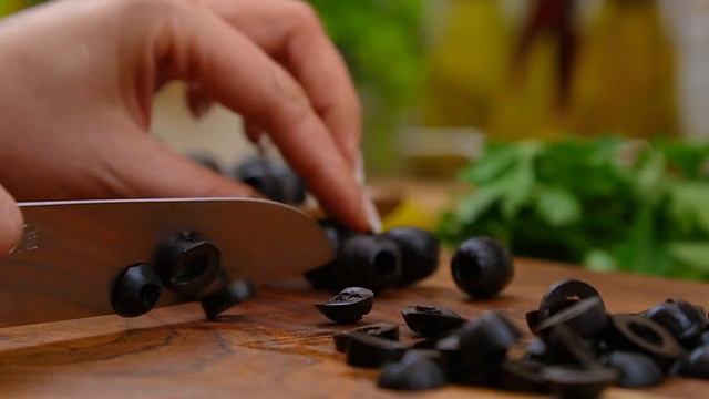 Moja babcia gotuje ten obiad co 3 dni! Prosty i pyszny przepis na makaron!