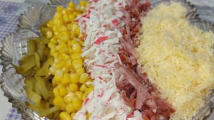 Улетит ПЕРВЫЙ с праздничного стола_салат с колбасой