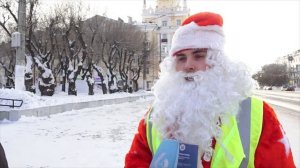 (26.12.2024) Акцию “В новый год по безопасным дорогам”  провели сотрудники ГАИ Комсомольска