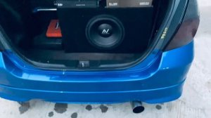 Установка динамиков dl audio barracuda 165 в Хонда Фит