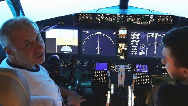 Полет на авиасимуляторе #авиасимулятор #тельавив #boeing737